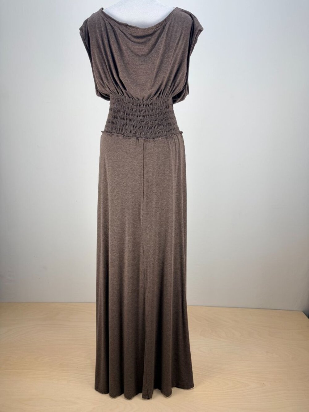 Bordeaux Womens Maxi Dress L Brown Smocked Waist Flowy Stretch Boho Sleeveless - Picture 3 of 14